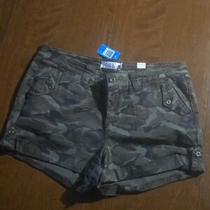 Torrid camo shorts